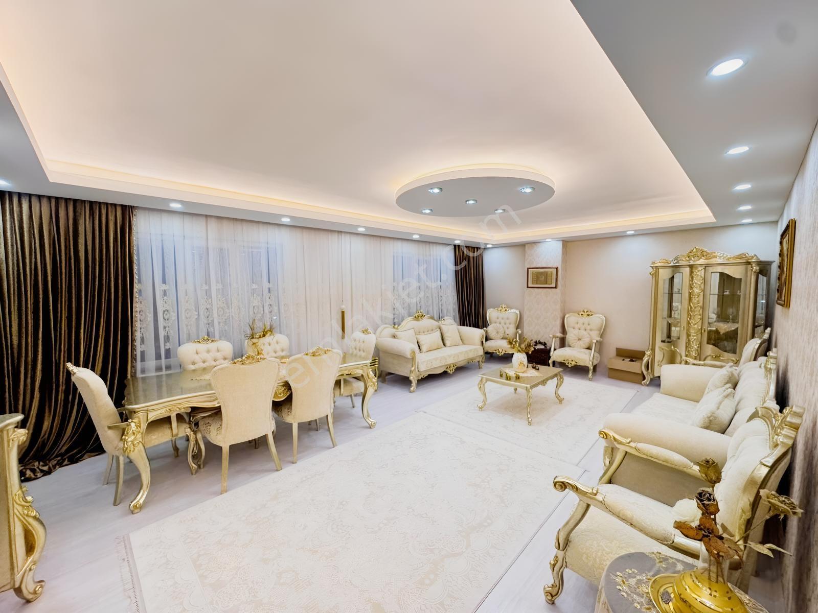 Hanedan Gyo'dan Rasaf Yolun'da Satılık 4+1 Geniş Lüks Daire — fotoğraf 3