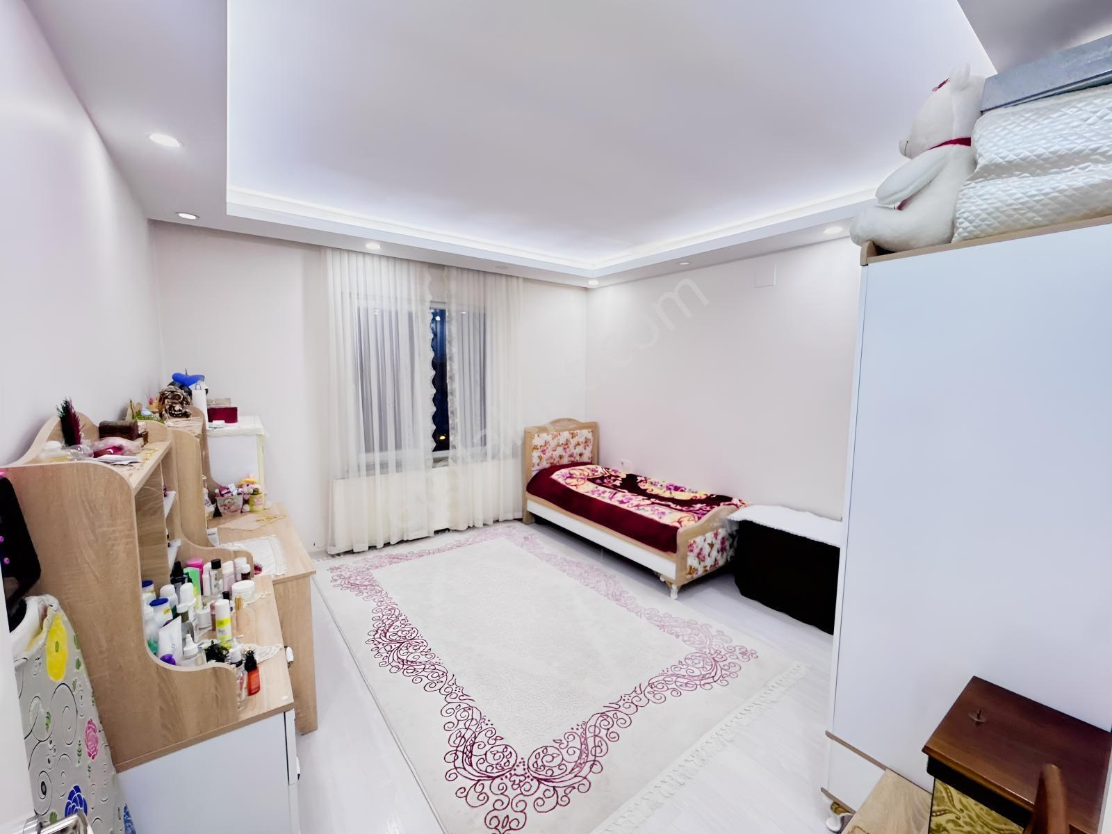 Hanedan Gyo'dan Rasaf Yolun'da Satılık 4+1 Geniş Lüks Daire — fotoğraf 31