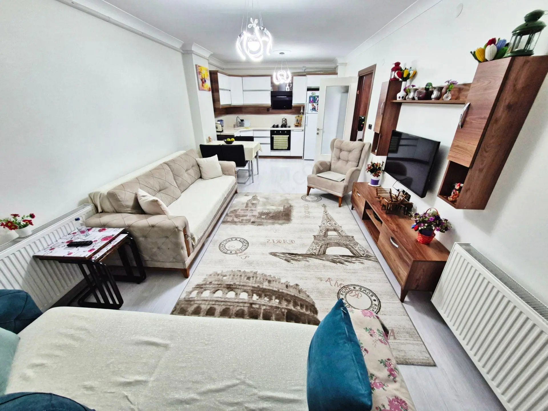Aktif'ten Akçay'da Satılık Ön Cephe Kapanmaz Manzaralı 6 Yaşında Harika 2+1 Daire — fotoğraf 2