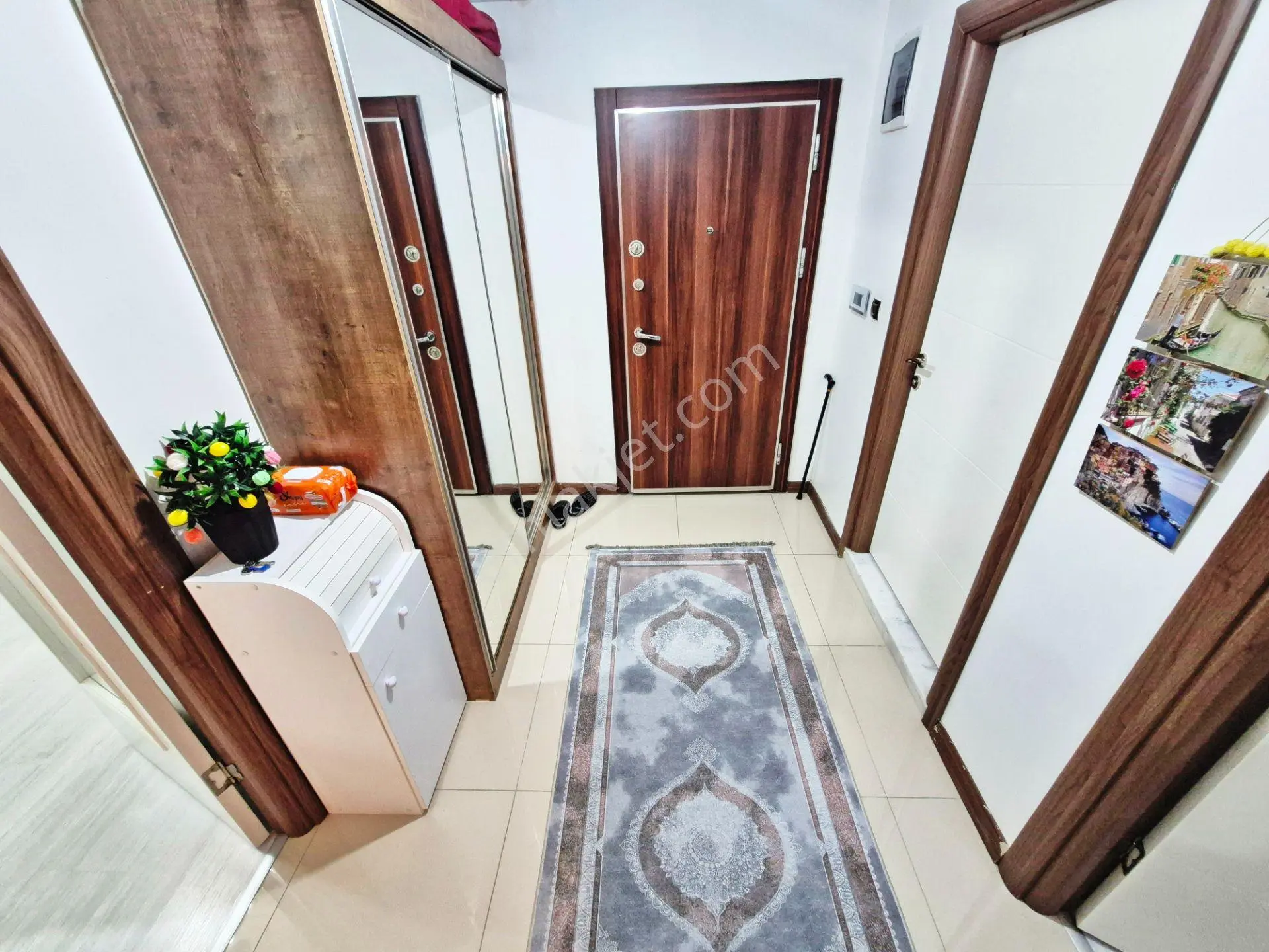 Aktif'ten Akçay'da Satılık Ön Cephe Kapanmaz Manzaralı 6 Yaşında Harika 2+1 Daire — fotoğraf 3