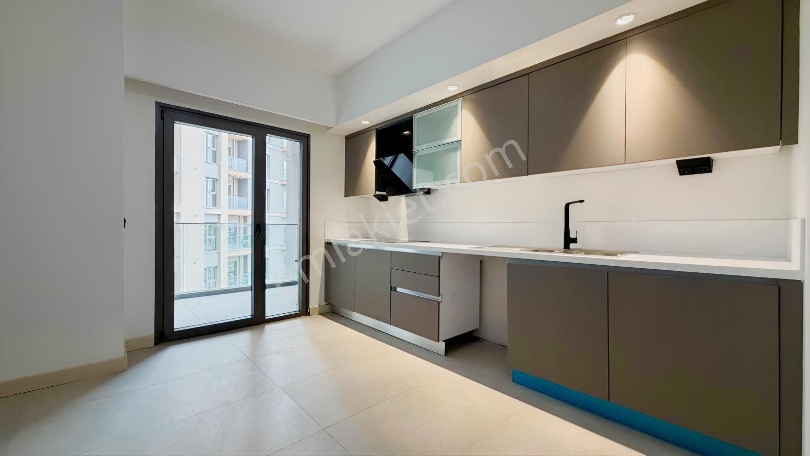 Kadıköy Emlak Konut Büyük Tip Uygunteslim165m2 Satılık 3+1 Daire — fotoğraf 6