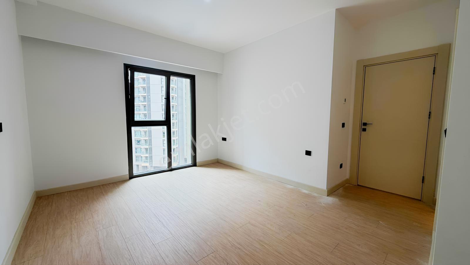 Kadıköy Emlak Konut Büyük Tip Uygunteslim165m2 Satılık 3+1 Daire — fotoğraf 10