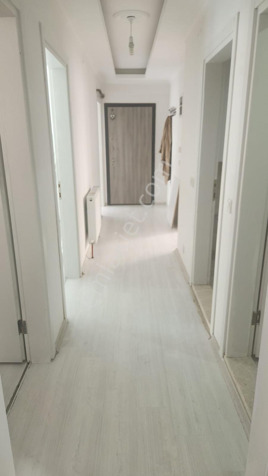 Kemalpaşa 8 Eylül Mahallesinde Satılık 3+1 Daire — fotoğraf 18