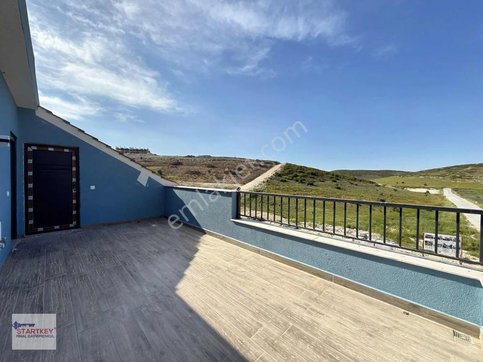 Menemen Seyrek Satılık Villa 3+1 Triplex Havuzlu Güvenlikli Site — fotoğraf 6