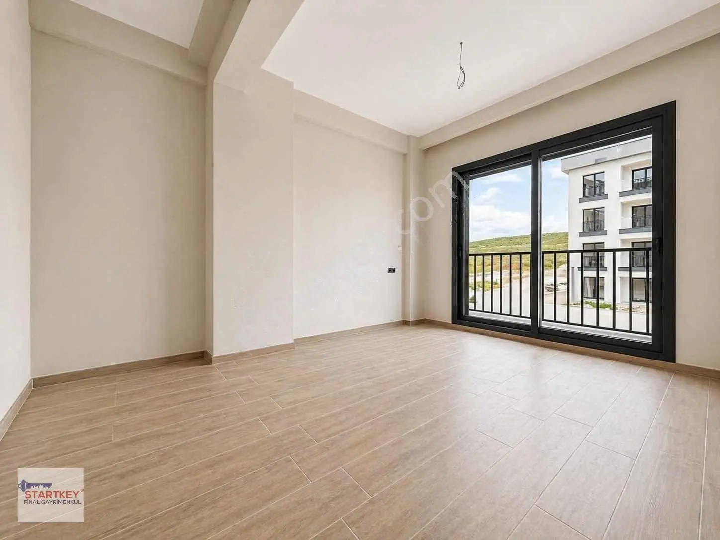 Menemen Seyrek Satılık Villa 3+1 Triplex Havuzlu Güvenlikli Site — fotoğraf 9