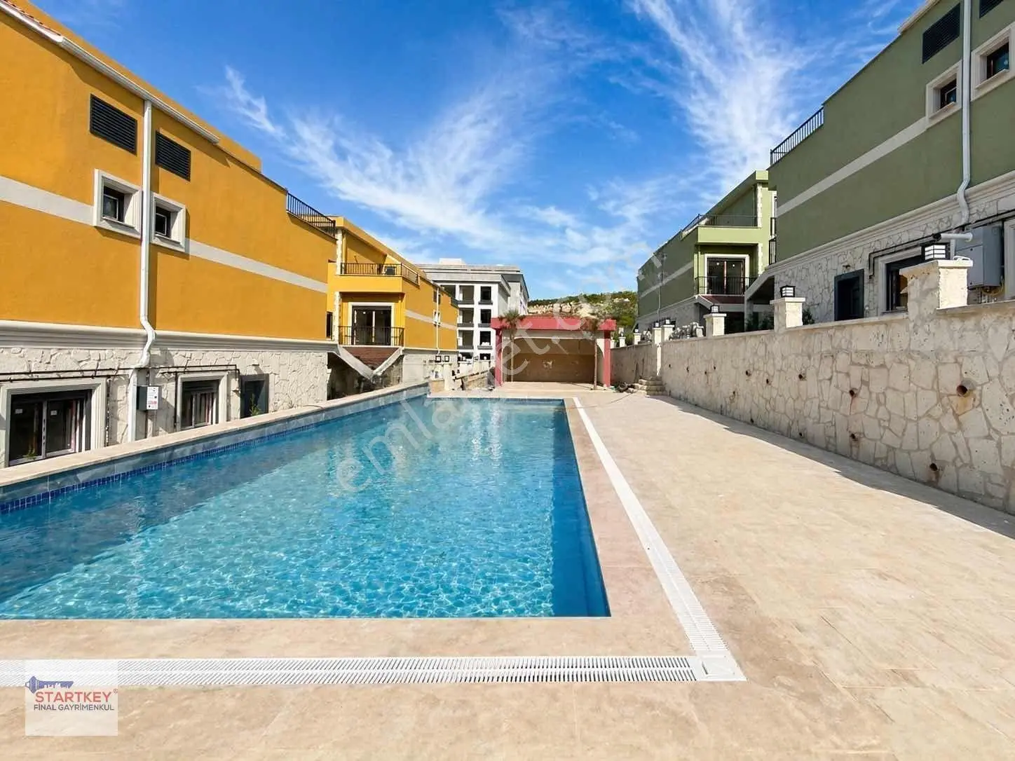Menemen Seyrek Satılık Villa 3+1 Triplex Havuzlu Güvenlikli Site — fotoğraf 14