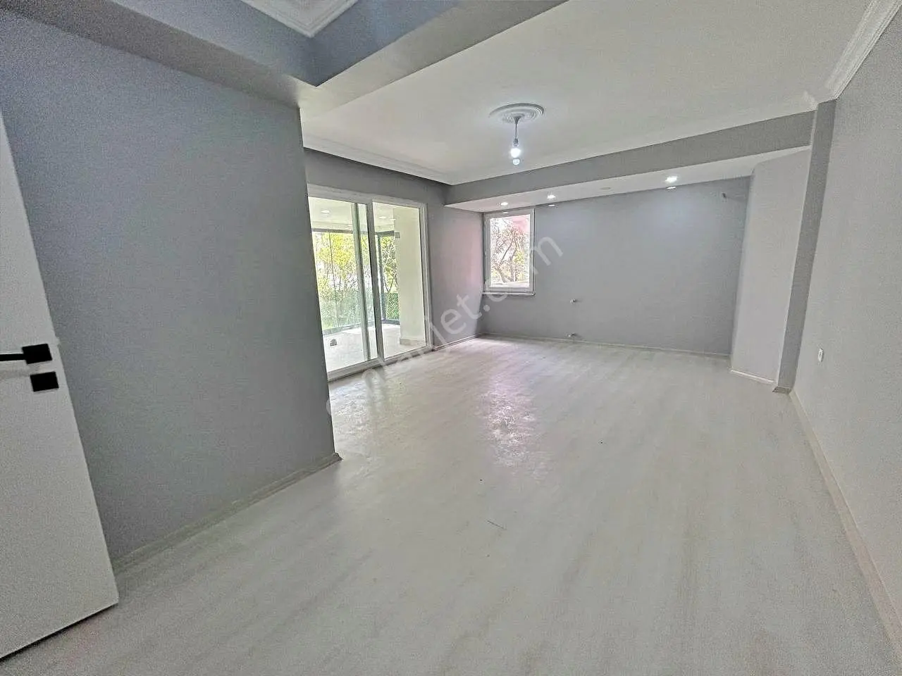 Uytundan Akçay'da Denize 400 Metre 3+1 Bahçeli Satılık Villa — fotoğraf 26