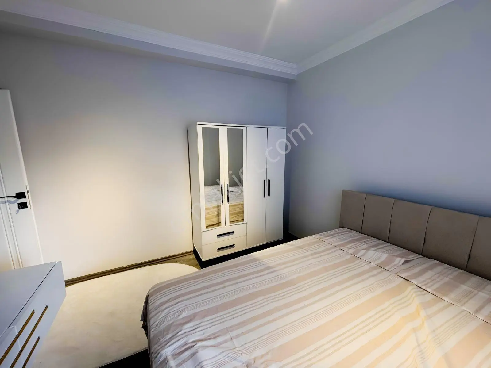 Atakumun Kalbinde Satılık Lüks Eşyalı 1+1 Daire — fotoğraf 7