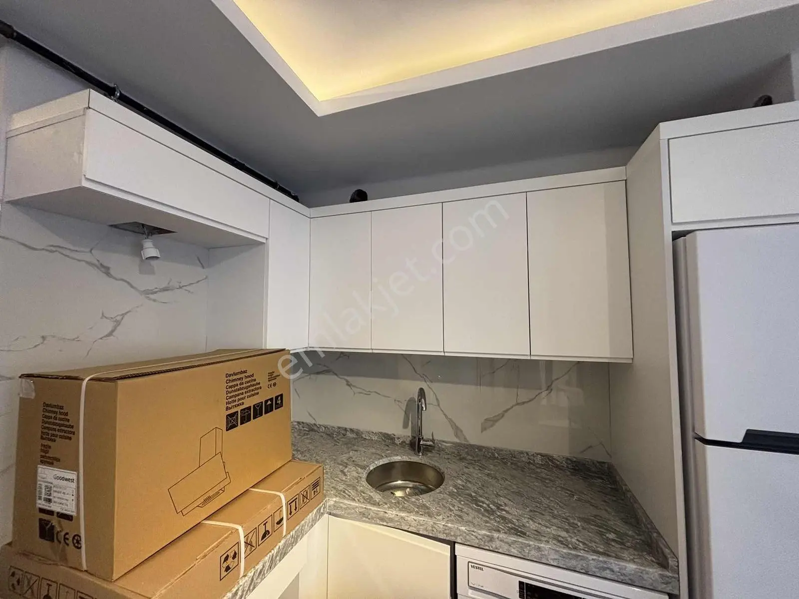 Atakumun Kalbinde Satılık Lüks Eşyalı 1+1 Daire — fotoğraf 10