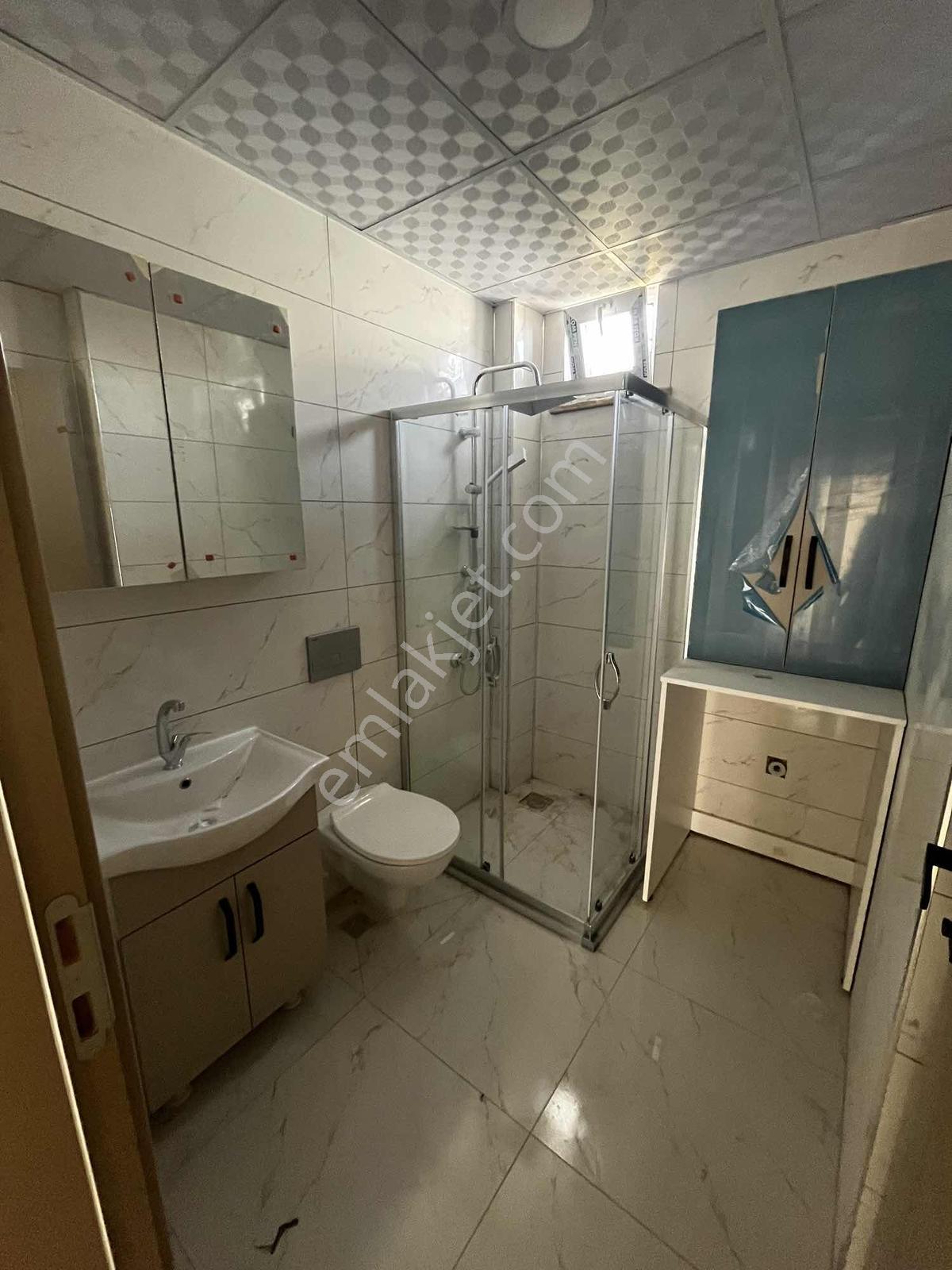 Karaman Caddesine Yürüme Mesafesinde Satılık 3+1 — fotoğraf 8