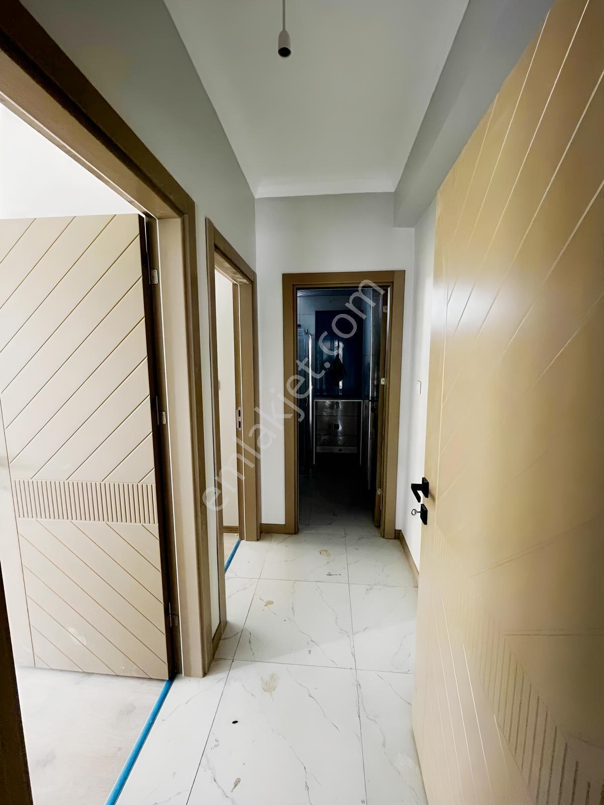 Karaman Caddesine Yürüme Mesafesinde Satılık 3+1 — fotoğraf 9