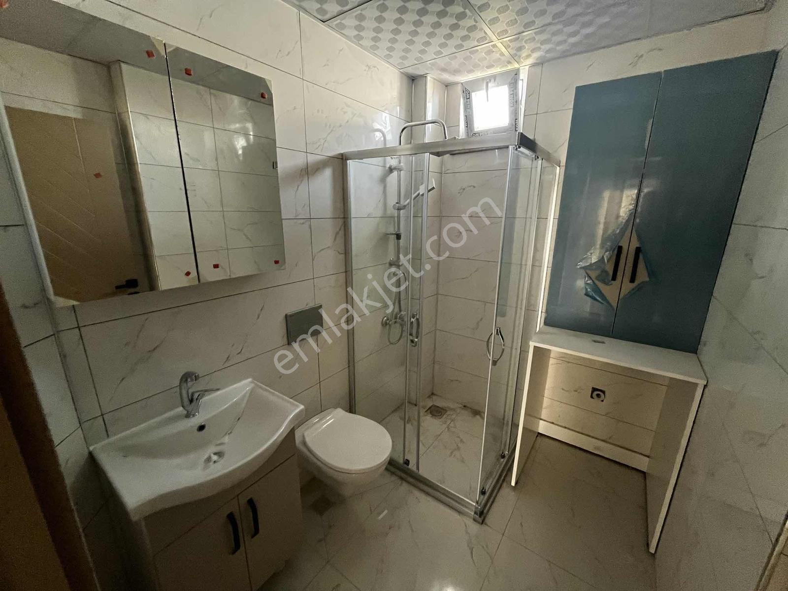 Karaman Caddesine Yürüme Mesafesinde Satılık 3+1 — fotoğraf 12