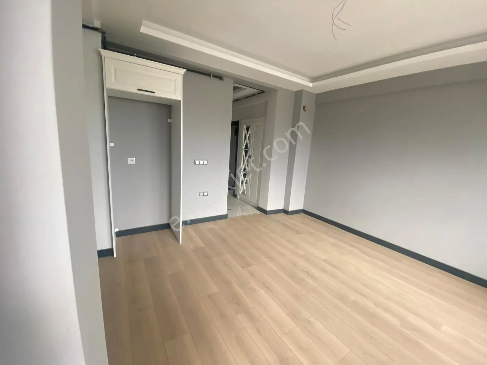 Derecik Mahallesinde Harika Konumda Bulvara 50 Metre..3+0 — fotoğraf 9