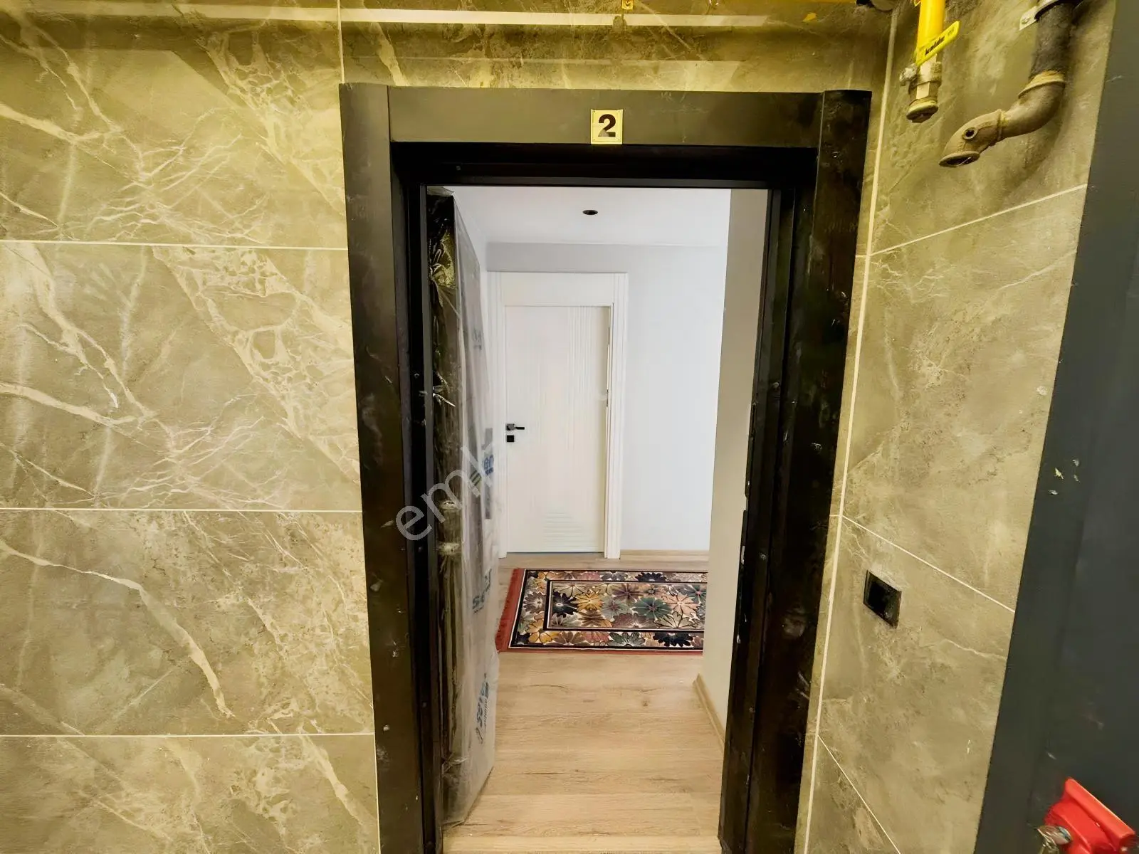 Erlife & Yegden Küçükkolpınarda Satılık Geniş 1+1 Daire
