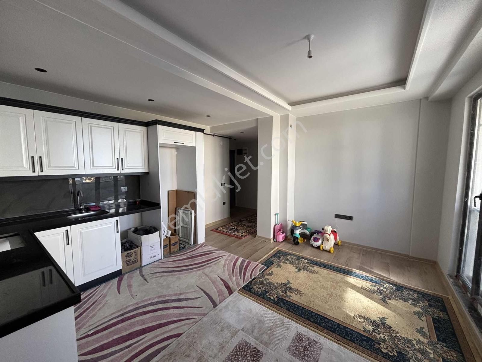 Erlife & Yegden Küçükkolpınarda Satılık Geniş 1+1 Daire — fotoğraf 5