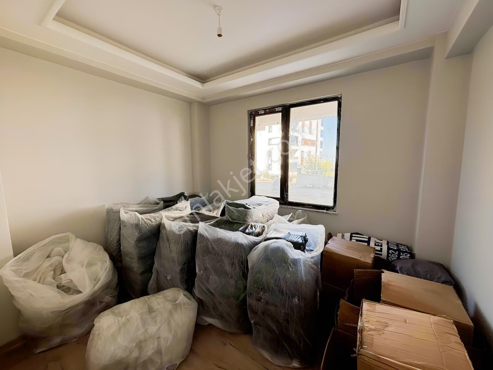 Erlife & Yegden Küçükkolpınarda Satılık Geniş 1+1 Daire — fotoğraf 8
