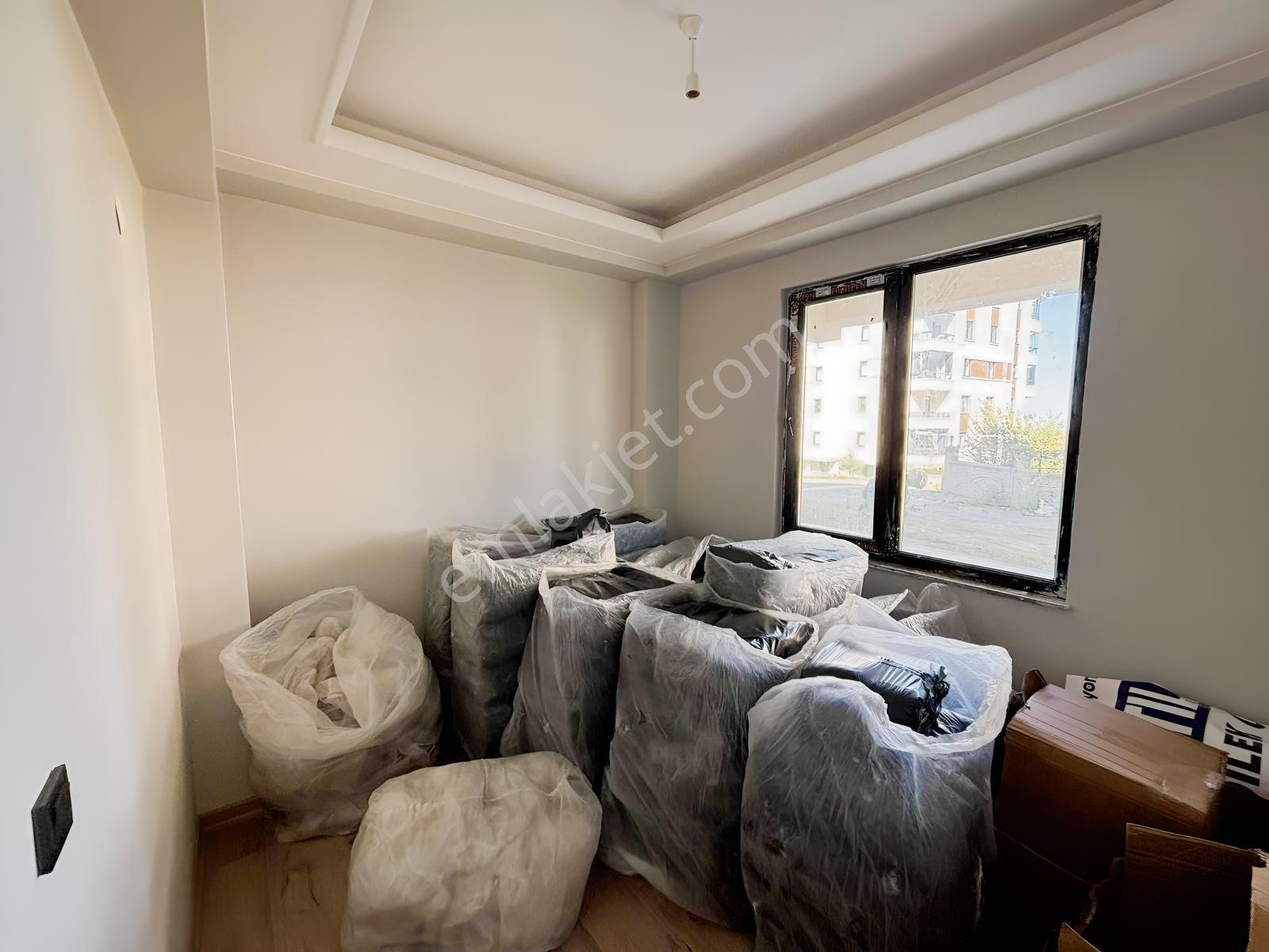 Erlife & Yegden Küçükkolpınarda Satılık Geniş 1+1 Daire — fotoğraf 11