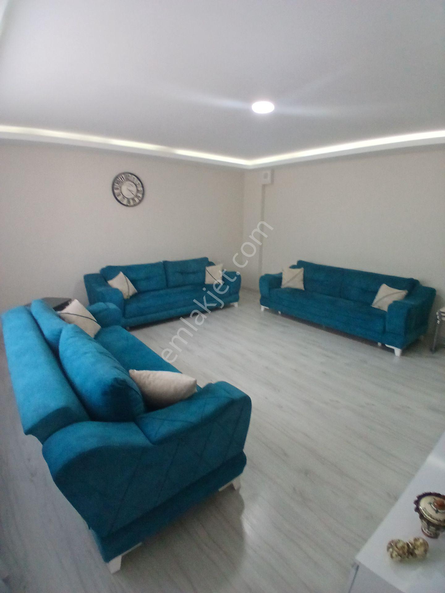 Karabağlar Selvili'de Modern Tasarımlı 2+1 Satılık Daire — fotoğraf 4