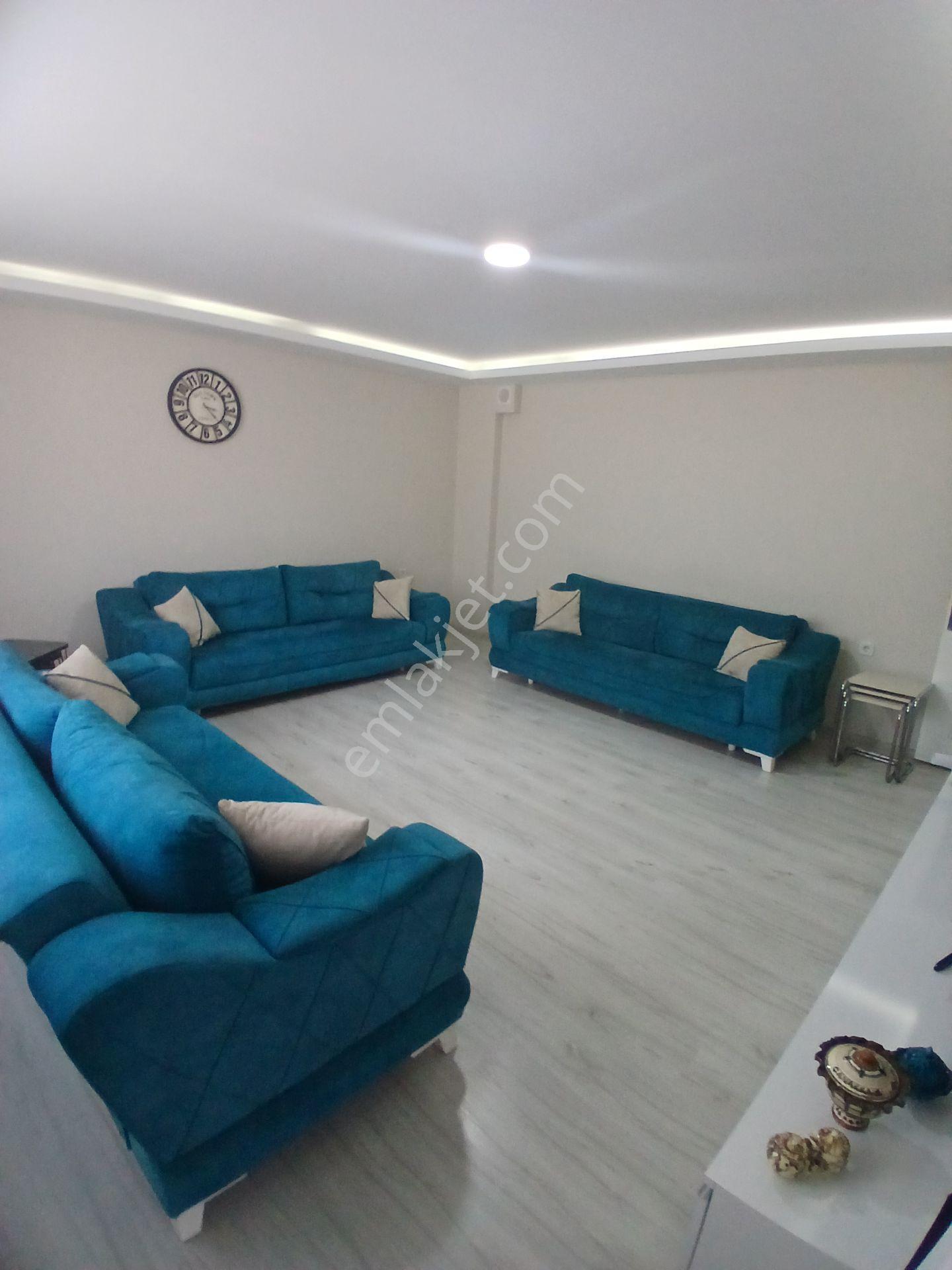 Karabağlar Selvili'de Modern Tasarımlı 2+1 Satılık Daire — fotoğraf 11