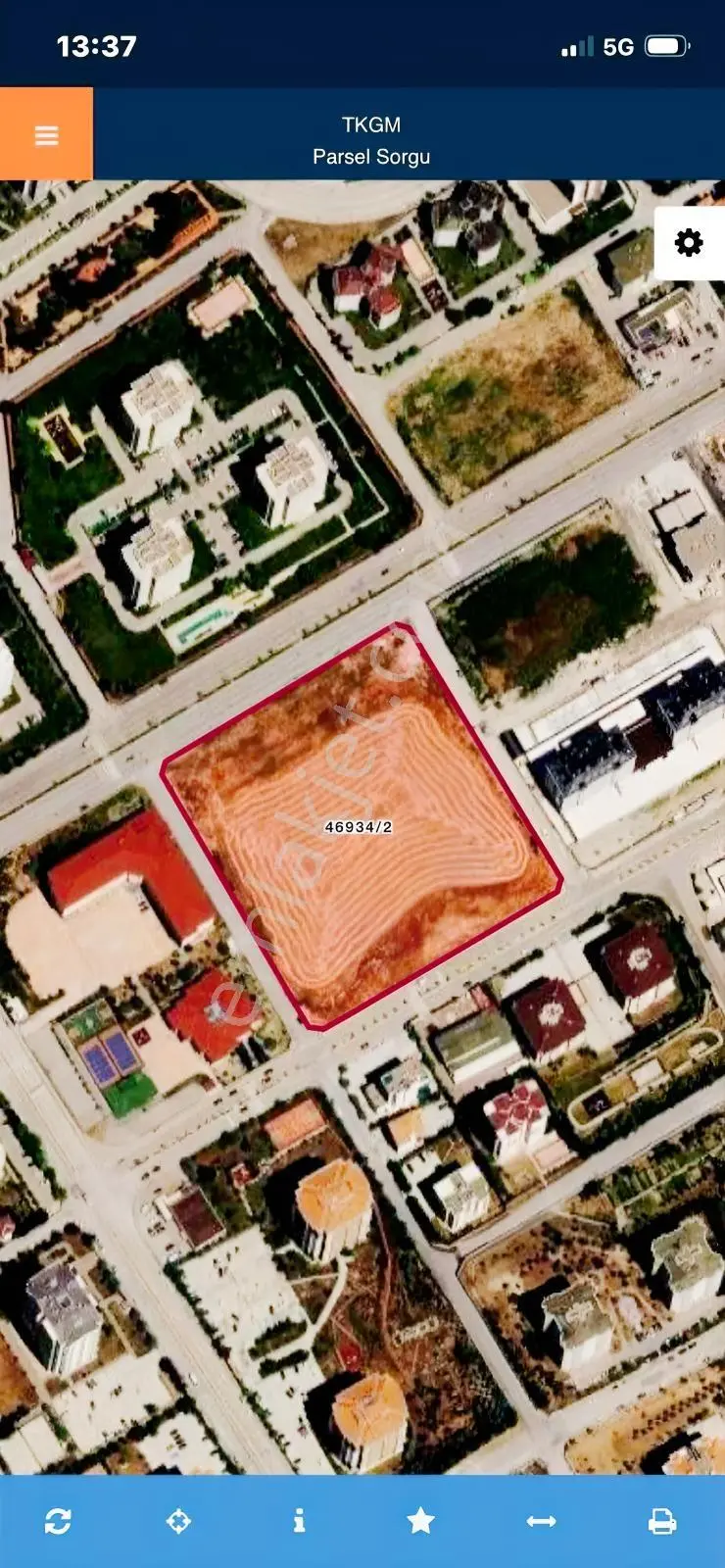 Bağlıcada 180 M2 Okul Arsası — fotoğraf 3