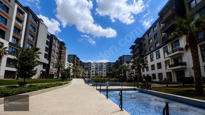 Esenyurt Radius Sitesi Balkonlu Ticari Tapulu 1+1 Kiracılı Daire