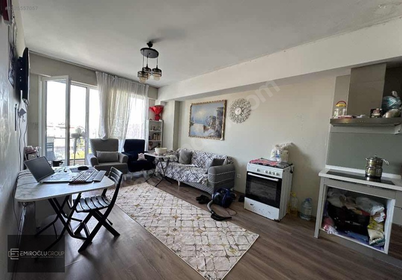 Esenyurt Radius Sitesi Balkonlu Ticari Tapulu 1+1 Kiracılı Daire — fotoğraf 3