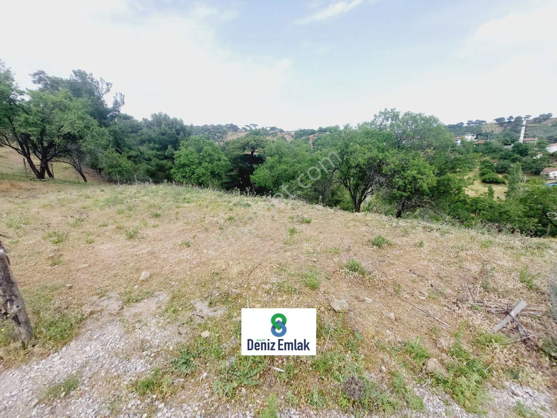 Denizden Havranda Satılık Yola Cephe Yatırımlık 1.014 M2 Bahçe. — fotoğraf 13