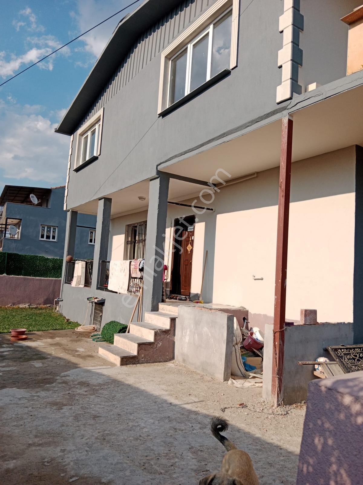 İzmir Harmandalı'da 1.860 M² Tarla İçinde, Bahçeli Müstakil Ev — fotoğraf 3