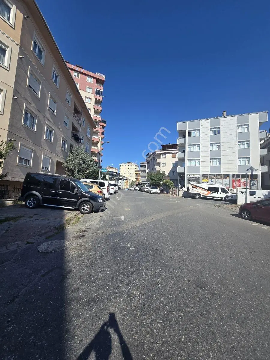 Çakmak Mah Tavukçuyolu Ve İkbal Cad Cephe 2+1 İskanlı Satılık — fotoğraf 6