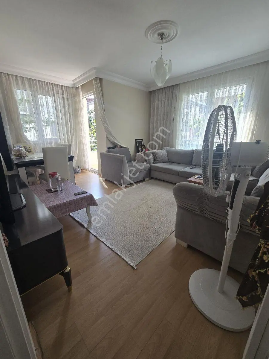 Çakmak Mah Tavukçuyolu Ve İkbal Cad Cephe 2+1 İskanlı Satılık — fotoğraf 10
