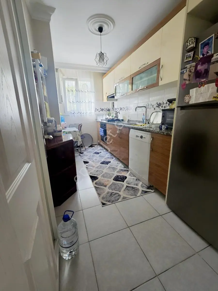 Çakmak Mah Tavukçuyolu Ve İkbal Cad Cephe 2+1 İskanlı Satılık — fotoğraf 31