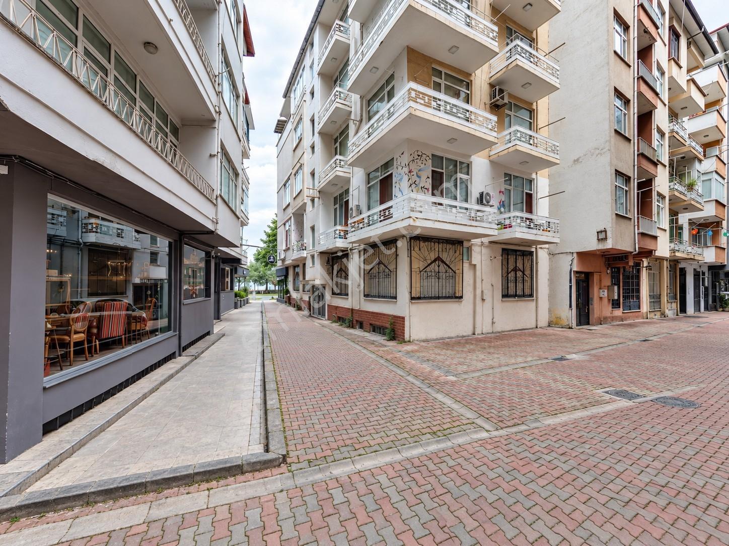 Century 21den Satılık 3+1 Atatürk Bulvarı Üzerinde — fotoğraf 5