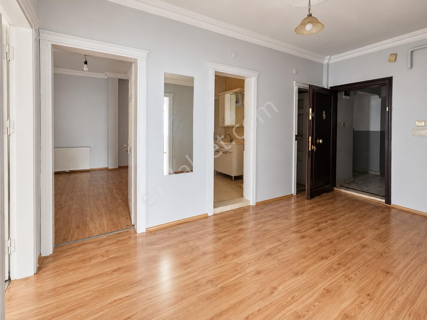 Century 21den Satılık 3+1 Atatürk Bulvarı Üzerinde — fotoğraf 9