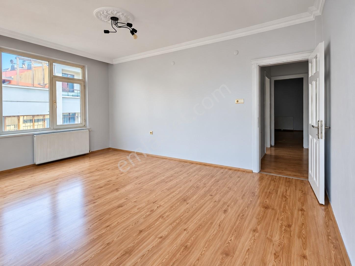 Century 21den Satılık 3+1 Atatürk Bulvarı Üzerinde — fotoğraf 10