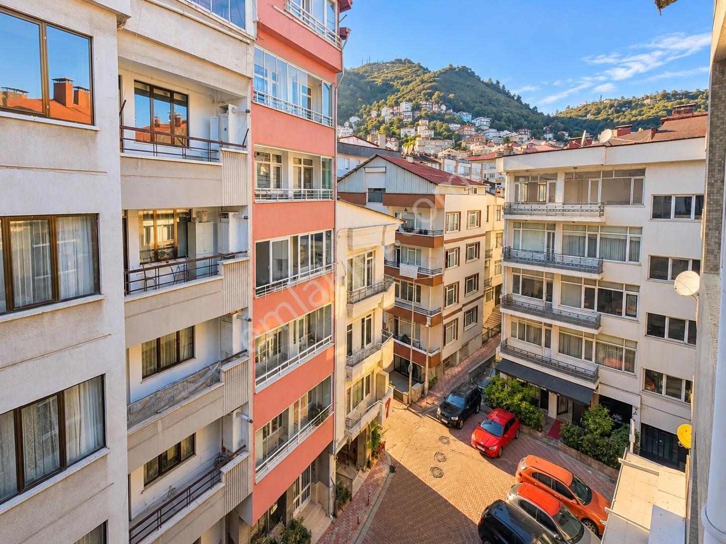 Century 21den Satılık 3+1 Atatürk Bulvarı Üzerinde — fotoğraf 13