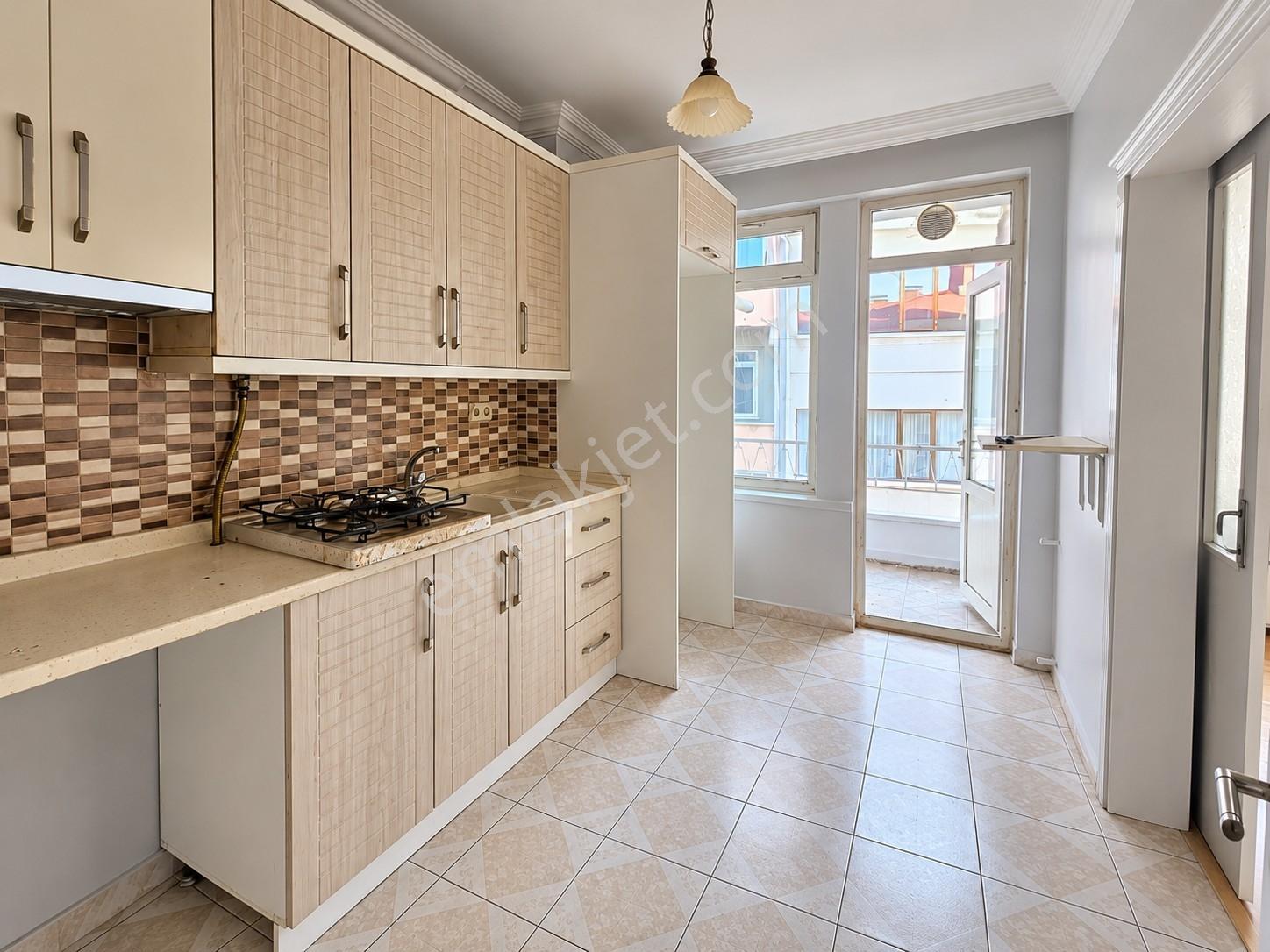 Century 21den Satılık 3+1 Atatürk Bulvarı Üzerinde — fotoğraf 16