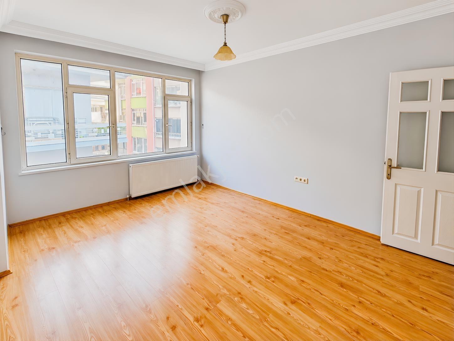Century 21den Satılık 3+1 Atatürk Bulvarı Üzerinde — fotoğraf 24