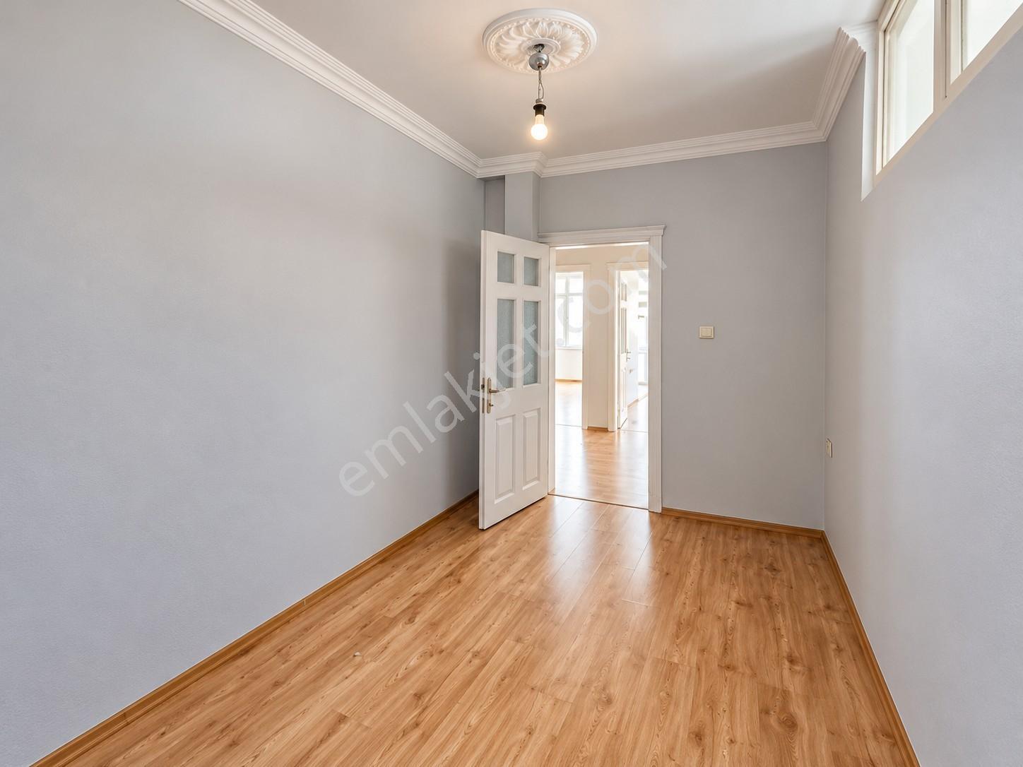 Century 21den Satılık 3+1 Atatürk Bulvarı Üzerinde — fotoğraf 25