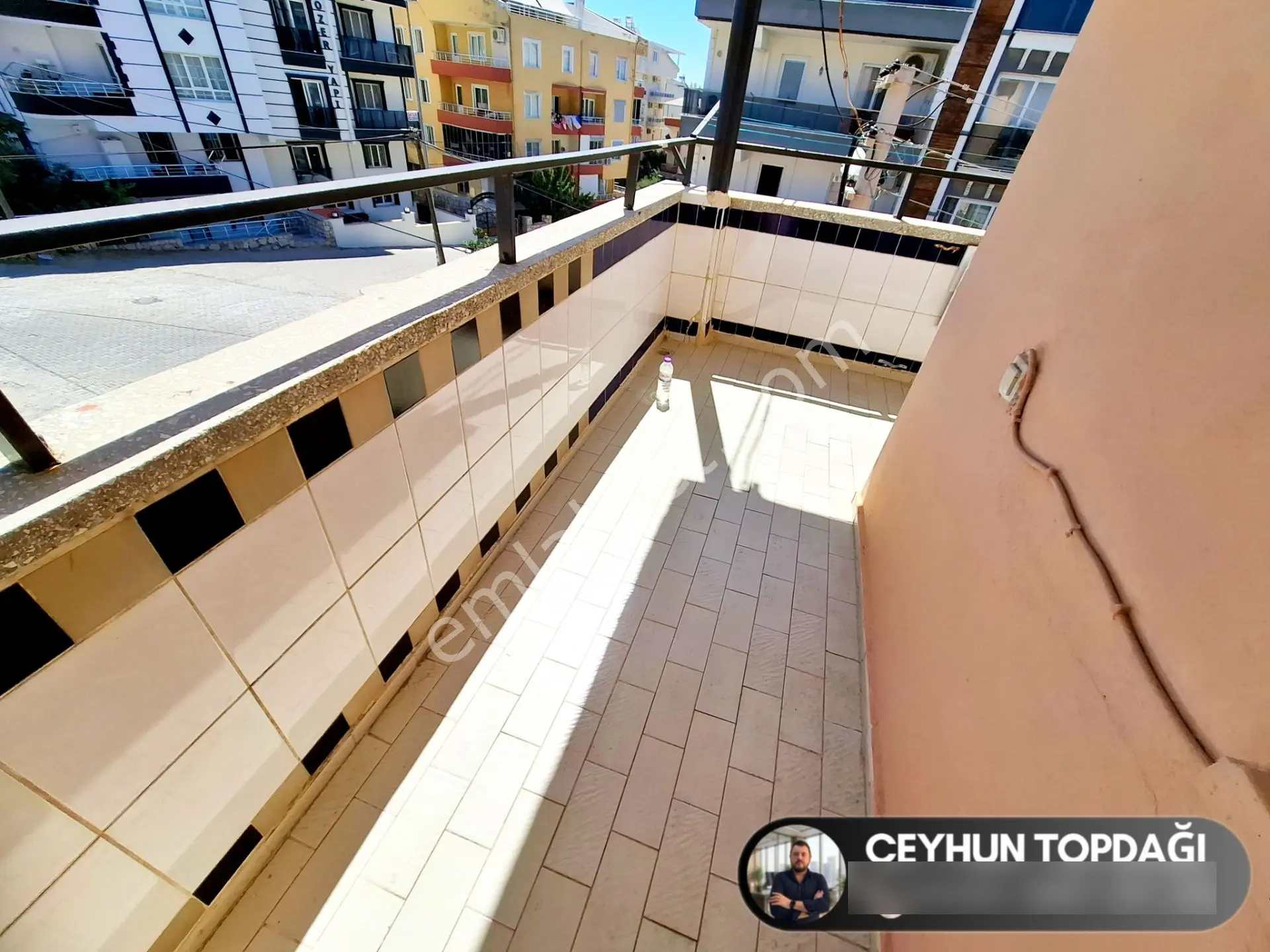 Didim'de Satılık 2+1 Ayrı Mutfak Daire Ön Cephe Kelepir Yatırımlık Fırsat ! — fotoğraf 4