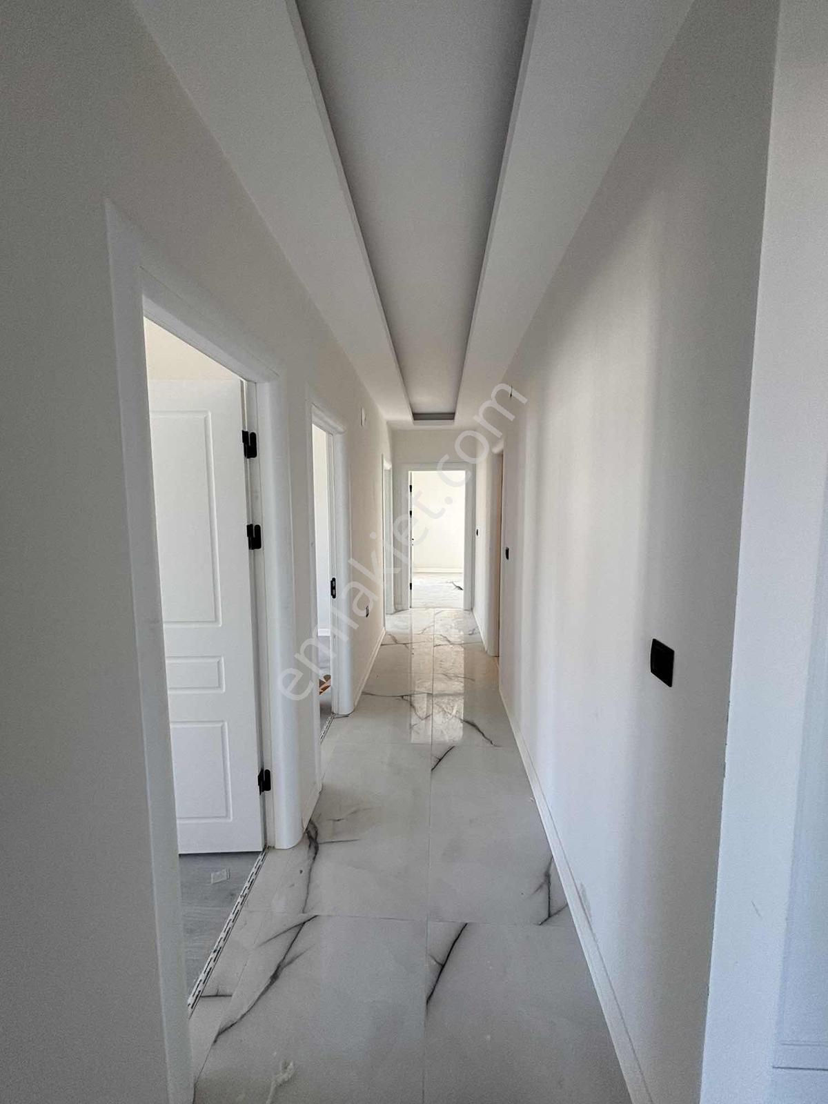 Küçükkolpınarda Lüks Siteler Bölgesinde Satılık 4+1 Daire — fotoğraf 21