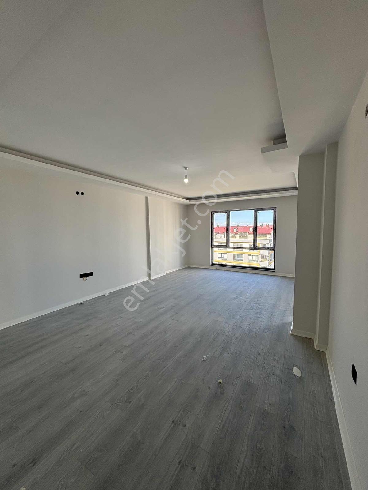 Küçükkolpınarda Lüks Siteler Bölgesinde Satılık 4+1 Daire — fotoğraf 28