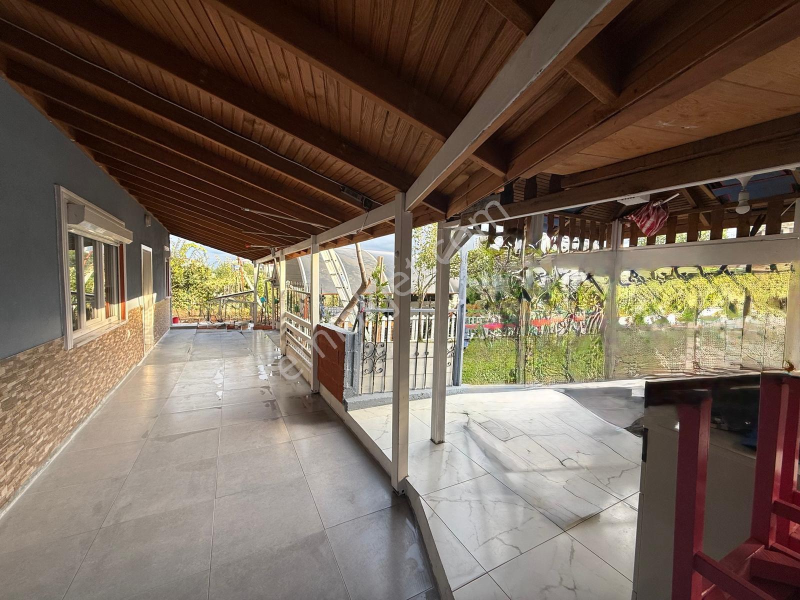 Semra Akkaya'dan Çatalçamda Komple Eşyalı Satılık Köşe Villa! — fotoğraf 4