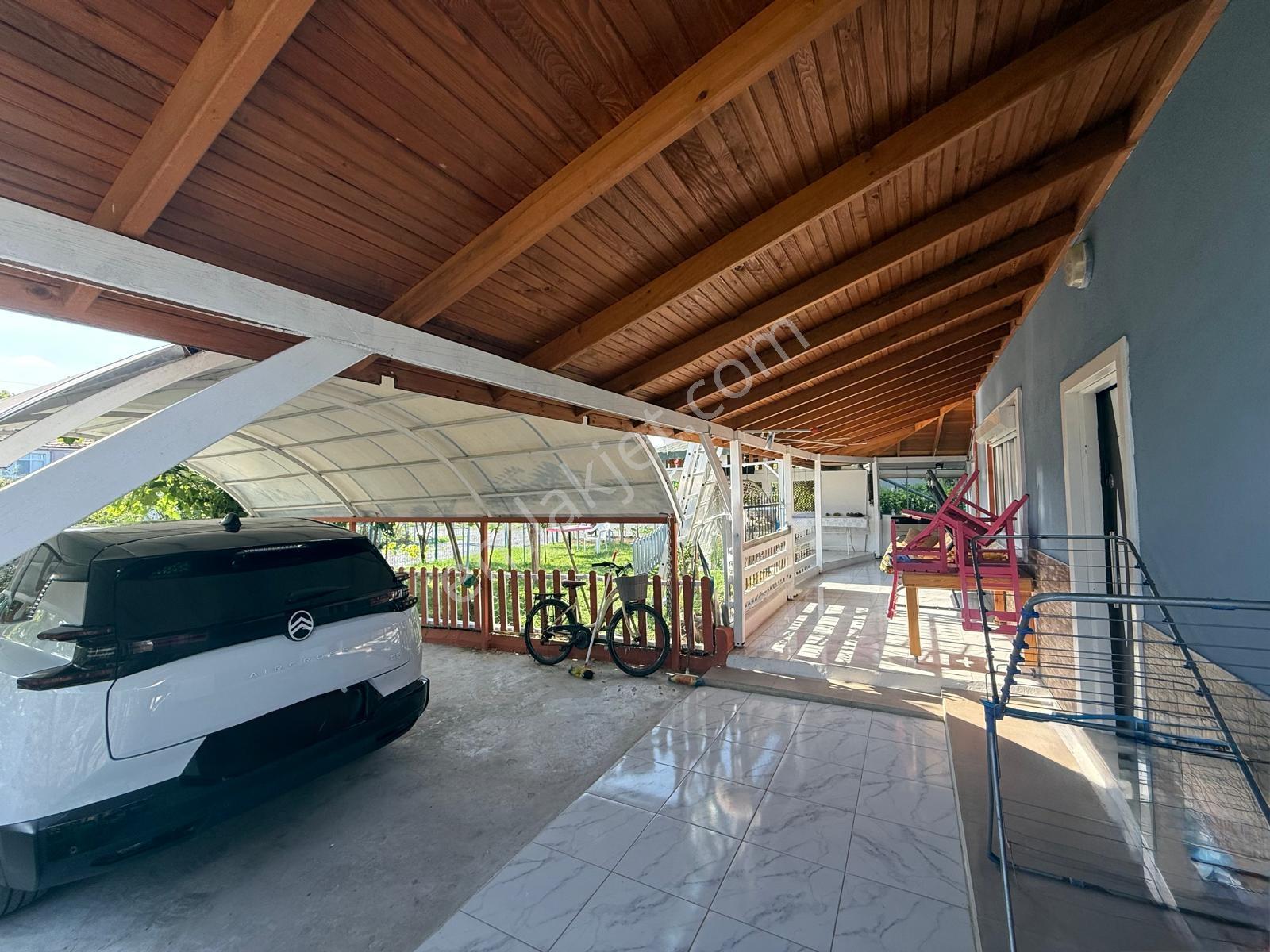 Semra Akkaya'dan Çatalçamda Komple Eşyalı Satılık Köşe Villa! — fotoğraf 5