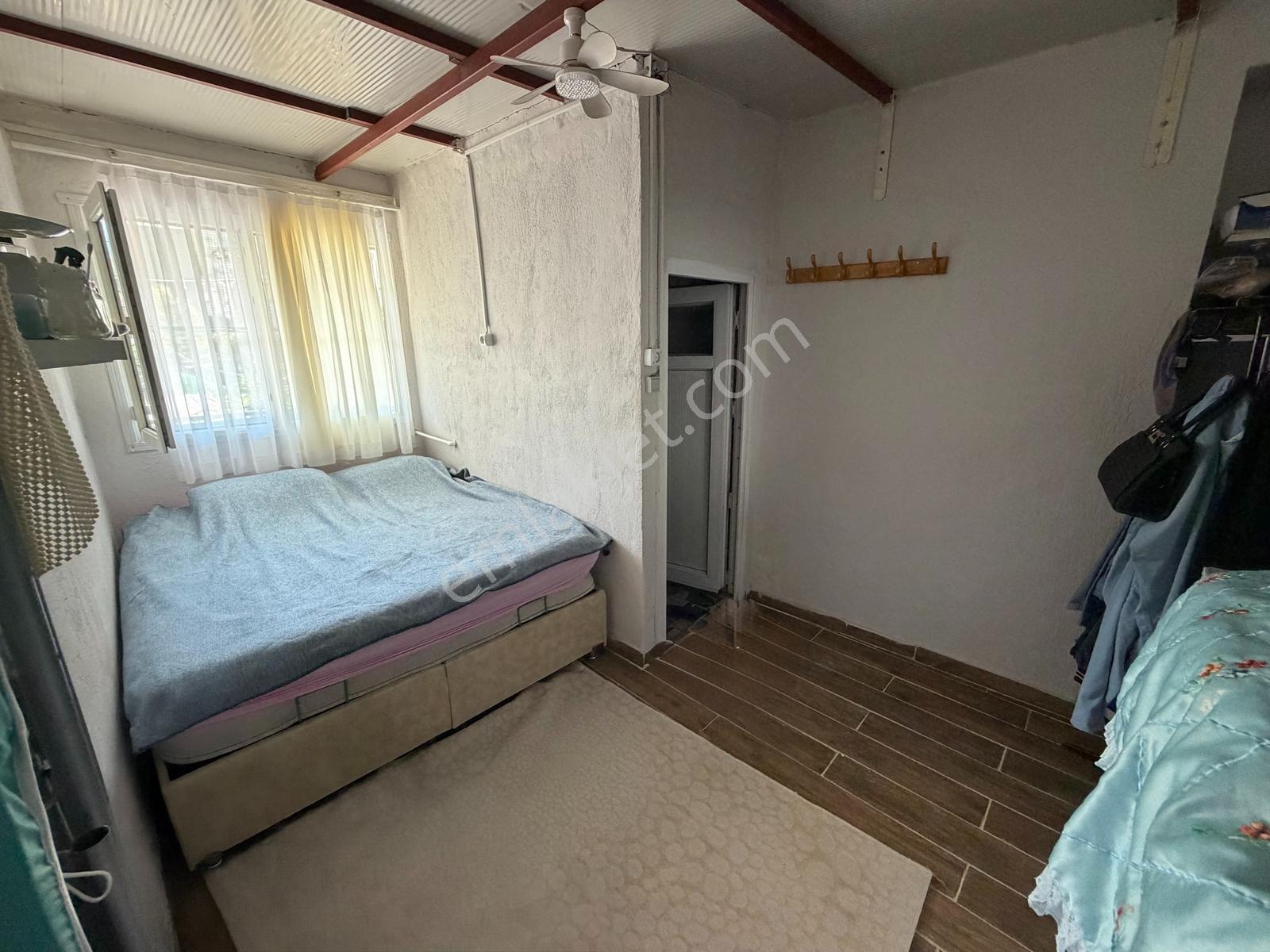 Tire Çiniyeri'nde Satılık 196 M² Bahçeli Köy Evi Araç Takaslı — fotoğraf 26