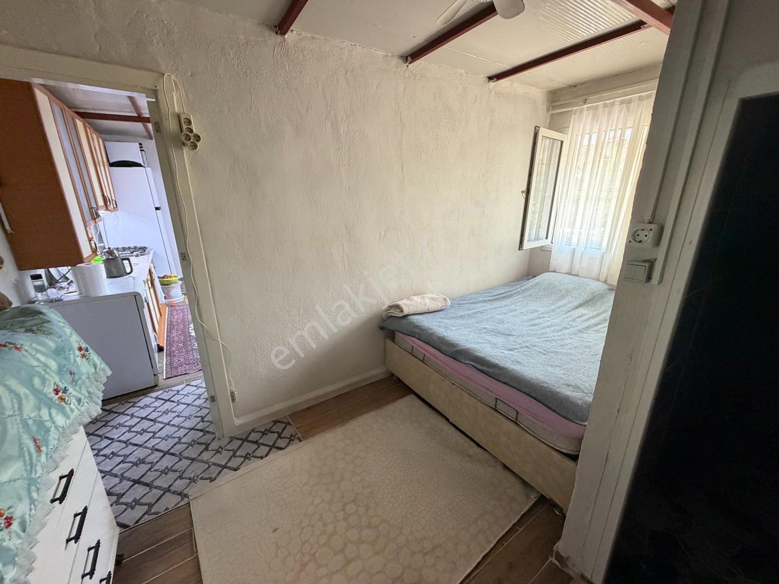 Tire Çiniyeri'nde Satılık 196 M² Bahçeli Köy Evi Araç Takaslı — fotoğraf 28