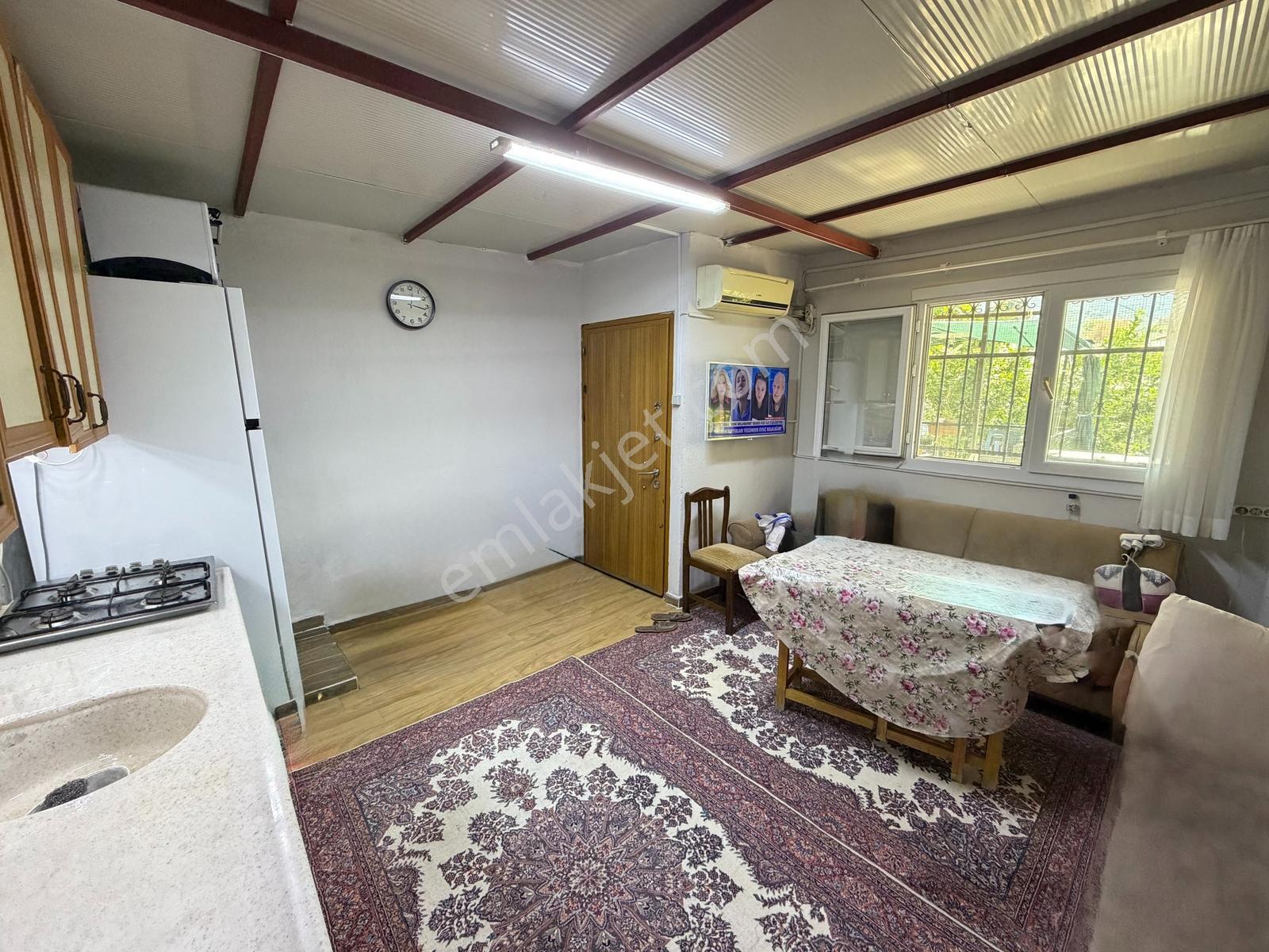 Tire Çiniyeri'nde Satılık 196 M² Bahçeli Köy Evi Araç Takaslı — fotoğraf 30