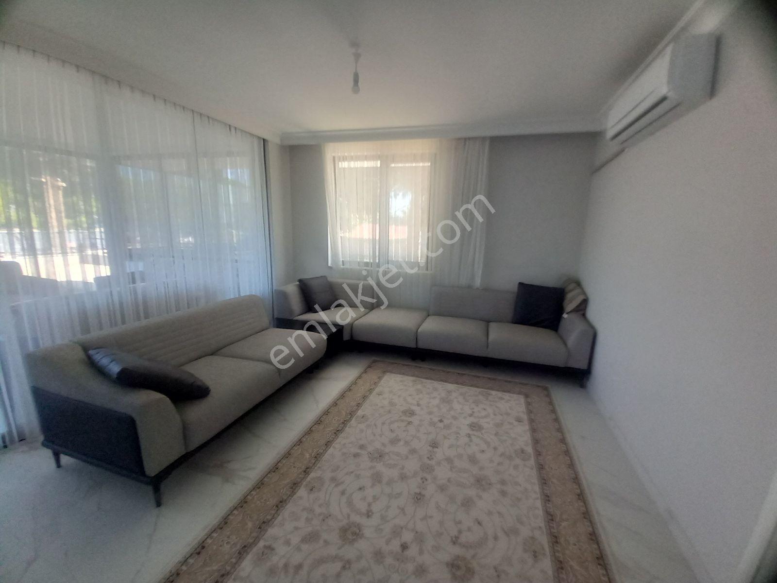Erlife Yeg Den Çatalçam Da Denize Sıfır Satılık Villa — fotoğraf 15