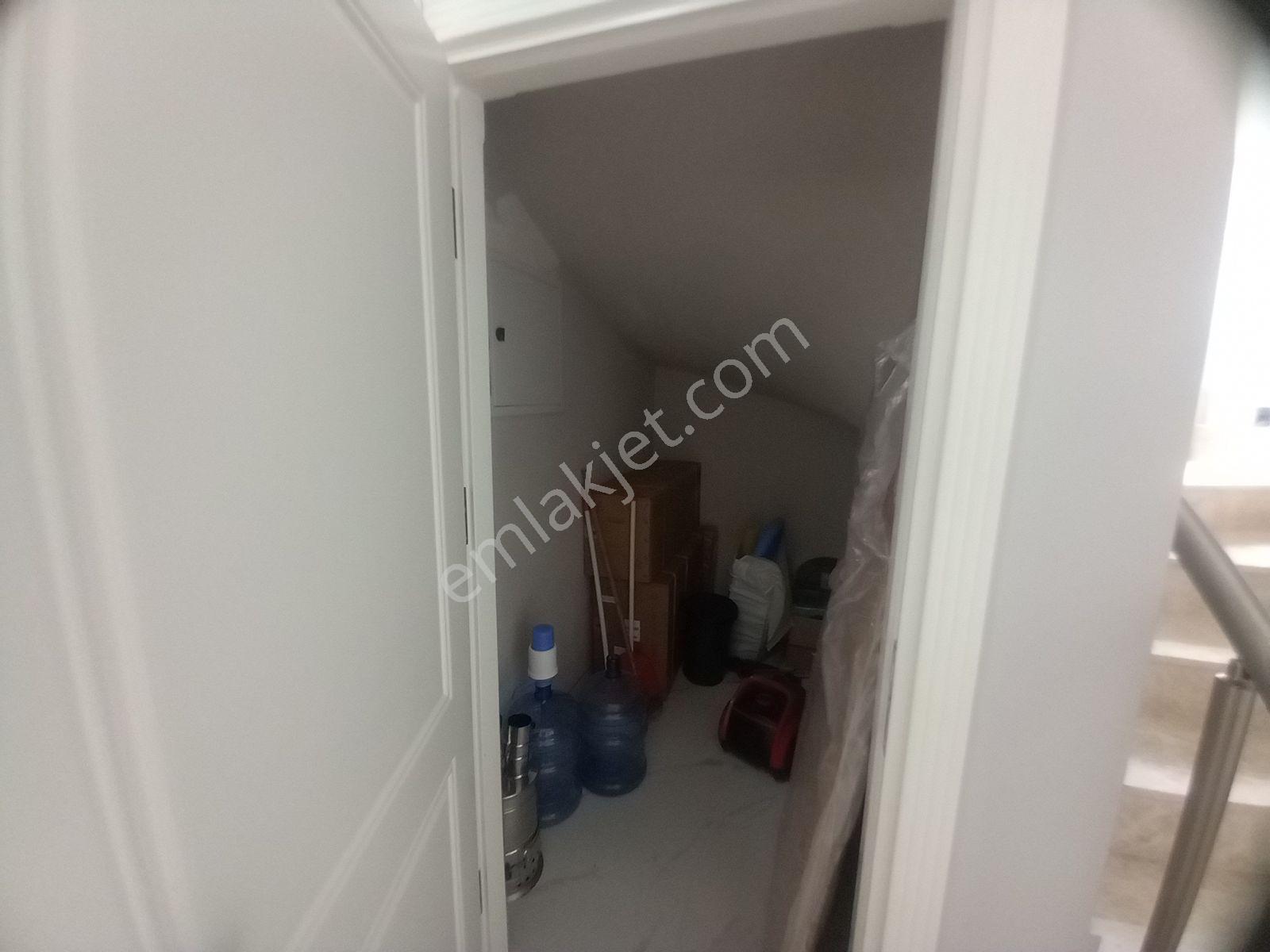 Erlife Yeg Den Çatalçam Da Denize Sıfır Satılık Villa — fotoğraf 26