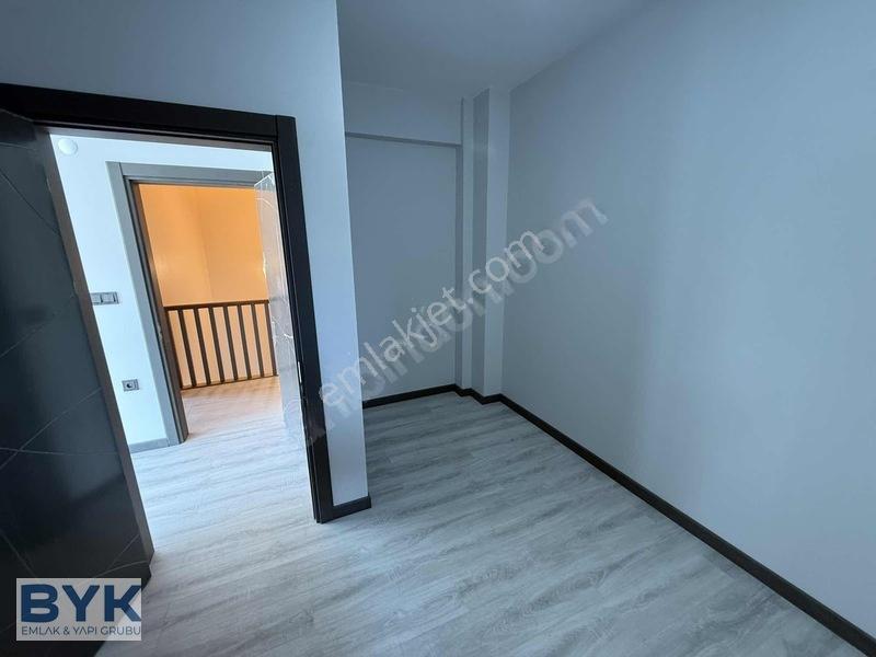 Byk' Dan! Eren Villaları'nda! Ferah Yaşam Alanı! İskanlı!! — fotoğraf 21