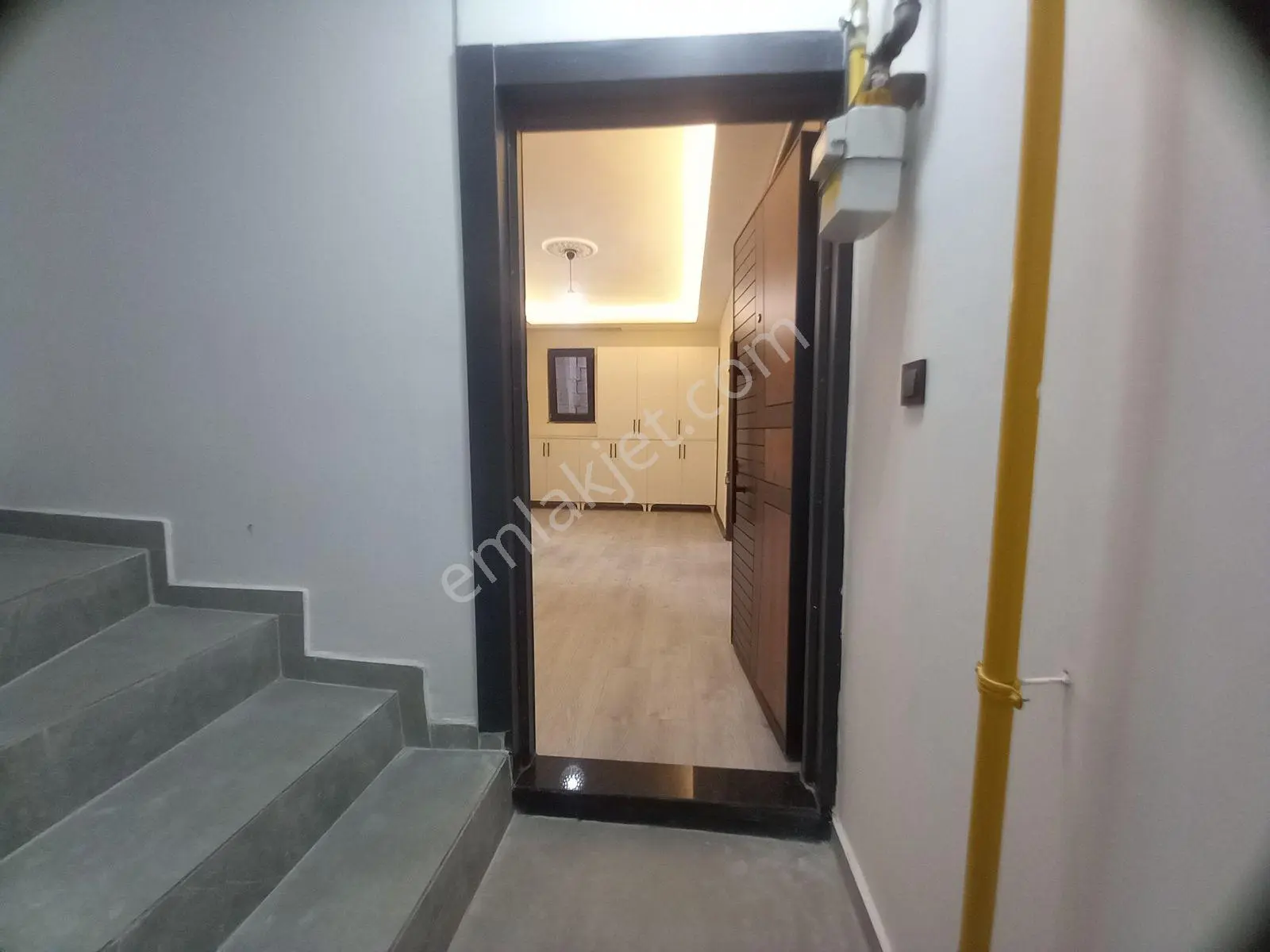 Erlife Gayrimenkul Den 2+1 Satılık Daire